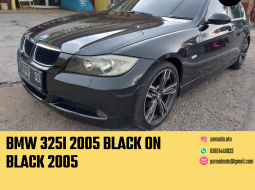 BMW 325I Black On Black 2005 Hitam