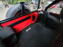 Dijual mobil bekas Jeep Wrangler Rubicon, DKI Jakarta  1