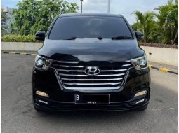Mobil Hyundai H-1 2019 Royale dijual, DKI Jakarta 17