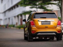 Jual cepat Chevrolet TRAX LTZ 2018 di Banten 2