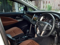 Toyota Kijang Innova V A/T Diesel 2018  5