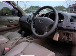 Dijual mobil bekas Toyota Fortuner G Luxury, Banten  10