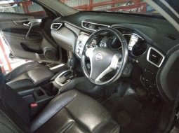 Jual cepat Nissan X-Trail 2.5 2015 di Jawa Timur 4