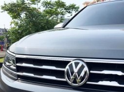 Volkswagen Tiguan 2020 DKI Jakarta dijual dengan harga termurah 14