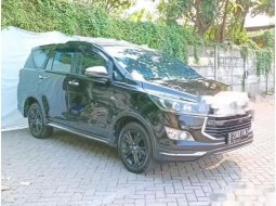 Jual mobil bekas murah Toyota Venturer 2018 di Jawa Timur