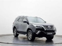 Dijual mobil bekas Toyota Fortuner VRZ, Banten  11