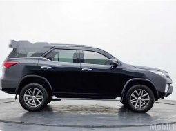 Dijual mobil bekas Toyota Fortuner VRZ, Banten  5