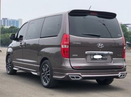 HYUNDAI H-1 ROYALE AT COKLAT 2018 BEST PRICE KHUSUS NOVEMBER!! 5