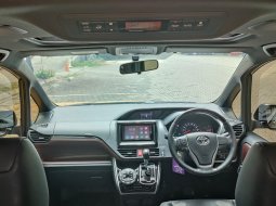Jual mobil Toyota Voxy 2018 , Kota Bekasi, Jawa Barat 6