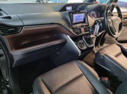 Jual cepat Toyota Voxy 2017 di Jawa Timur 13