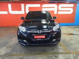 Mobil Honda HR-V 2017 S terbaik di DKI Jakarta 6