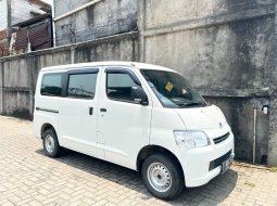 AC 23rbKM+4banBARU MURAH Daihtasu Gran max 1.3 cc minibus 2020 granmax 2