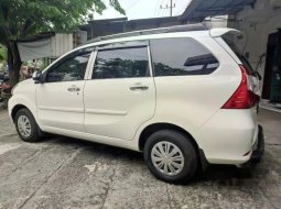 Jawa Timur, jual mobil Daihatsu Xenia X DELUXE 2018 dengan harga terjangkau 2