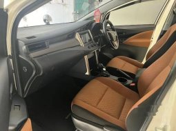 Mobil Toyota Kijang Innova 2020 G dijual, Jawa Timur 10