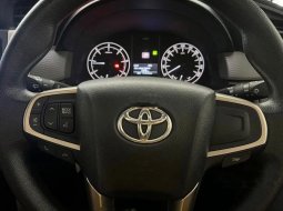 Mobil Toyota Kijang Innova 2020 G dijual, Jawa Timur 7