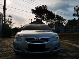 Toyota Camry V 2008 1