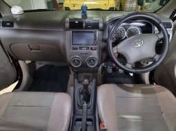 Toyota Avanza 2011 Jawa Timur dijual dengan harga termurah 14