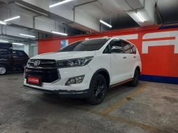 Jual mobil bekas murah Toyota Venturer 2018 di DKI Jakarta