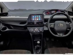 Dijual mobil bekas Toyota Sienta G, Banten  1