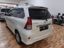 Jual mobil bekas murah Toyota Avanza Veloz 2012 di Jawa Timur 2