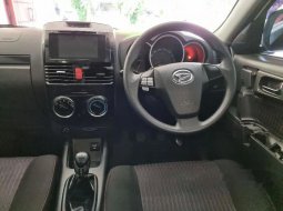 Mobil Daihatsu Terios 2015 ADVENTURE R terbaik di Jawa Timur 7