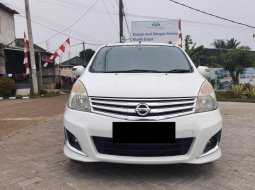 Jual mobil Nissan Grand Livina 2011 8