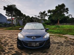 Jual mobil Mazda 2 2012