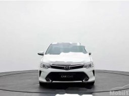 Jual cepat Toyota Camry V 2017 di DKI Jakarta 9