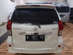 Jual mobil bekas murah Toyota Avanza Veloz 2012 di Jawa Timur 1