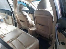 Dijual mobil bekas Honda CR-V 2.0 i-VTEC, Jawa Timur  2