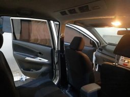 Jual mobil bekas murah Toyota Avanza Veloz 2012 di Jawa Timur 4