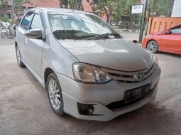 Jual cepat Toyota Etios 2013 di Banten 8