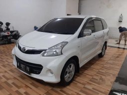 Jual mobil bekas murah Toyota Avanza Veloz 2012 di Jawa Timur 11