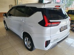 Mitsubishi Xpander Sport CVT 2021 Putih Facelift 4