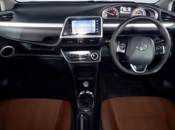 Toyota Sienta Q AT 8