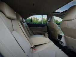 Jual mobil Toyota Camry V 2019 bekas, DKI Jakarta 2