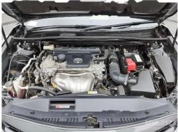 Jual Toyota Camry V 2019 harga murah di Banten 7