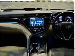 Jual Toyota Camry V 2019 harga murah di Banten 5
