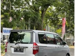 Jawa Tengah, Toyota NAV1 Luxury V 2013 kondisi terawat 9