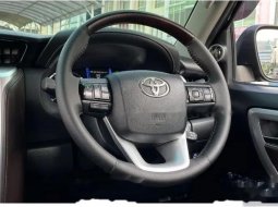 DKI Jakarta, Toyota Fortuner VRZ 2016 kondisi terawat 2