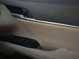 Jual cepat Toyota Camry V 2019 di DKI Jakarta 3