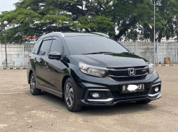 Honda Mobilio RS CVT 2017 Hitam 2