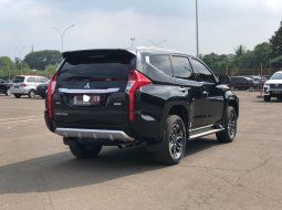 Mitsubishi Pajero Sport Dakar 4x2 AT 2018 Hitam 2