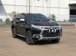 Mitsubishi Pajero Sport Dakar 4x2 AT 2018 Hitam 3