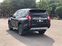 Mitsubishi Pajero Sport Dakar 4x2 AT 2018 Hitam 9