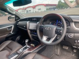Toyota Fortuner VRZ  TRD AT 2017 Hitam 10