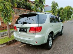 Jual Toyota Fortuner G Luxury 2007 harga murah di Jawa Barat 6