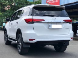 FORTUNER VRZ AT PUTIH 2017 6