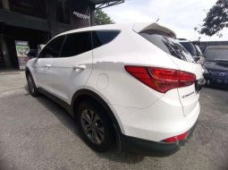 Hyundai Santa Fe 2015 Jawa Barat dijual dengan harga termurah 9