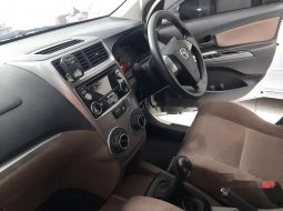 Toyota Avanza 2016 Jawa Timur dijual dengan harga termurah 5